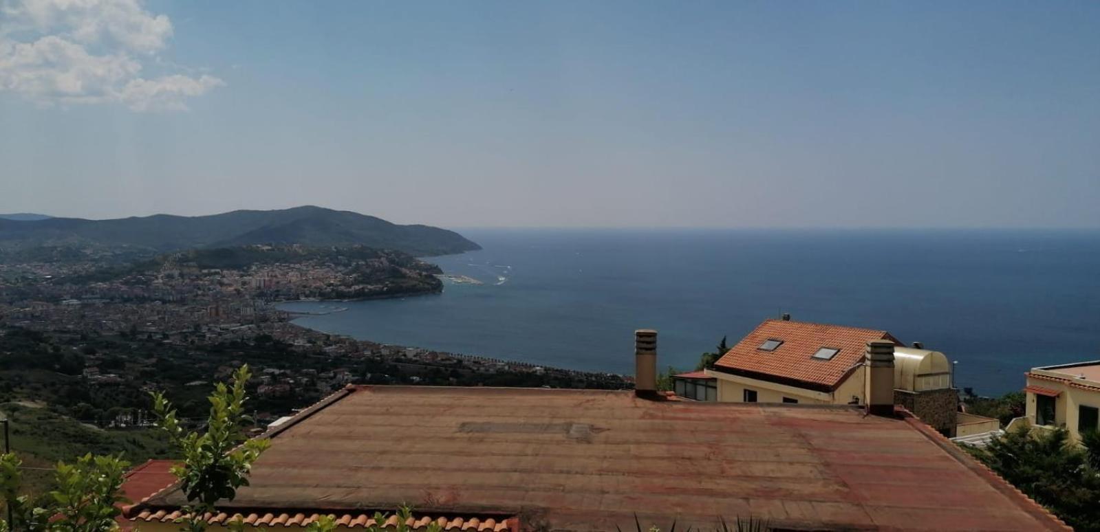 Casa Vacanza Con Vista Mozzafiato Agropoli Bagian luar foto