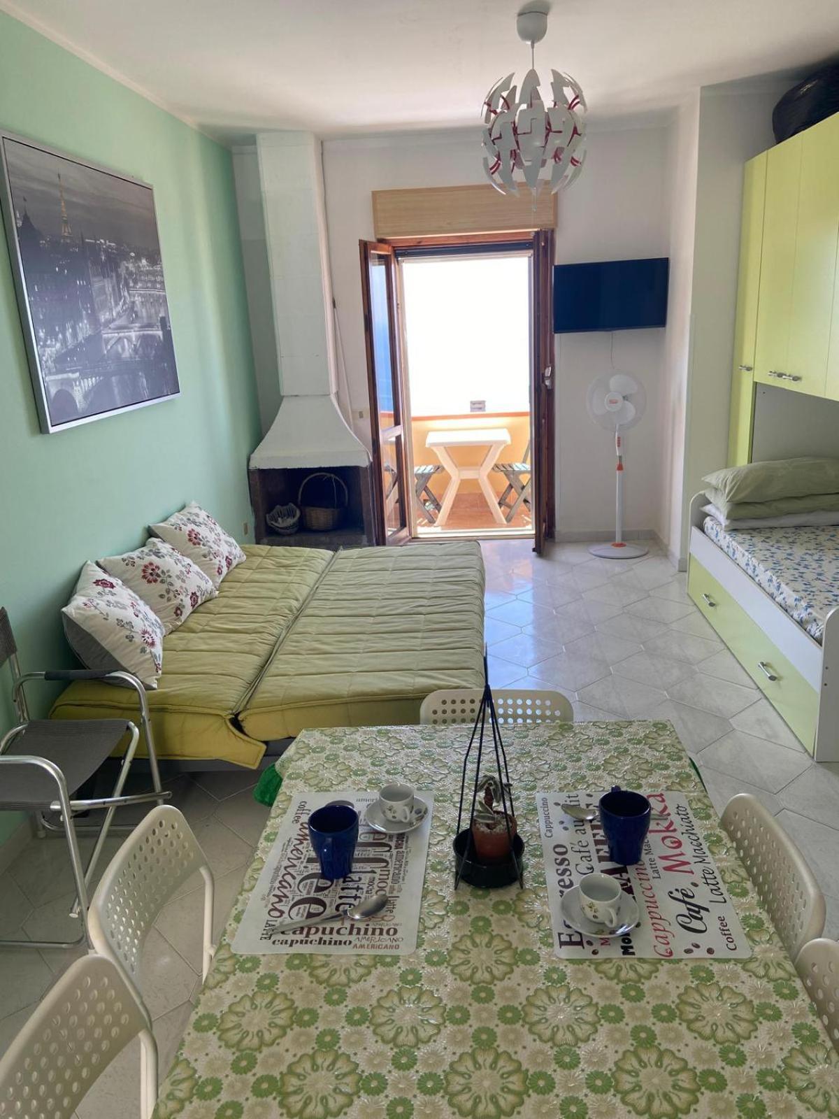 Casa Vacanza Con Vista Mozzafiato Agropoli Bagian luar foto