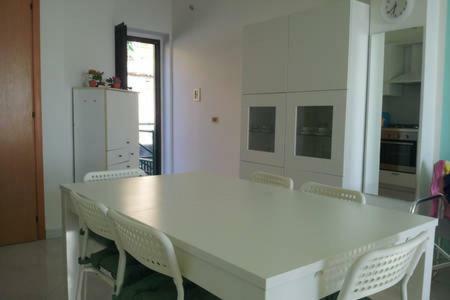 Casa Vacanza Con Vista Mozzafiato Agropoli Bagian luar foto